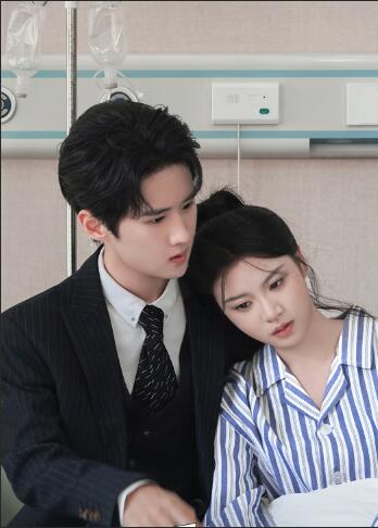 我死后，全員火葬場(chǎng)了